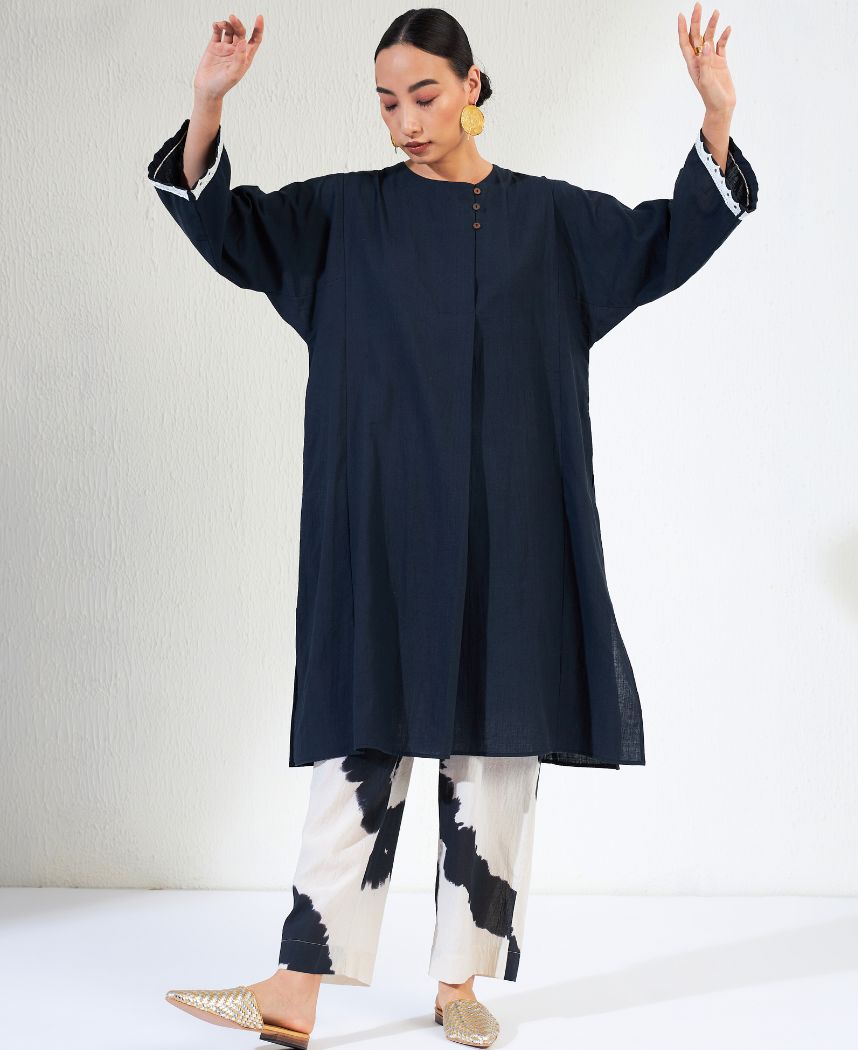 Zoya Grey Silk Kurta & Pants - Set Of 2