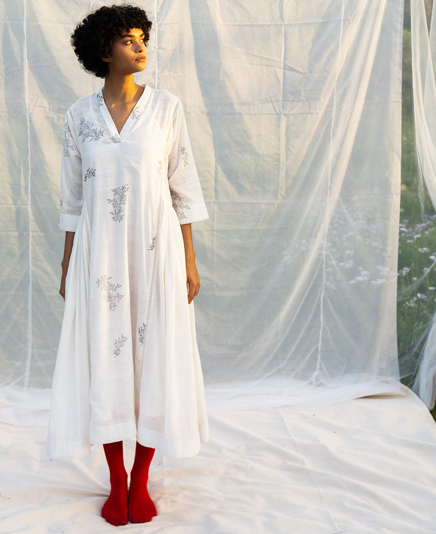 Seeker Long Tunic L / White Seeker Long Tunic L / White