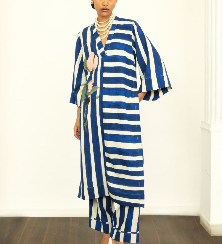 Why Cotton Kurtas Are the Ultimate Wardrobe Essential for Every Woman