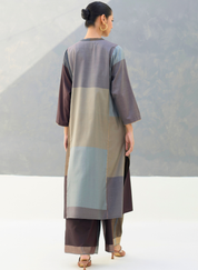 Warda Angrakha Kurta