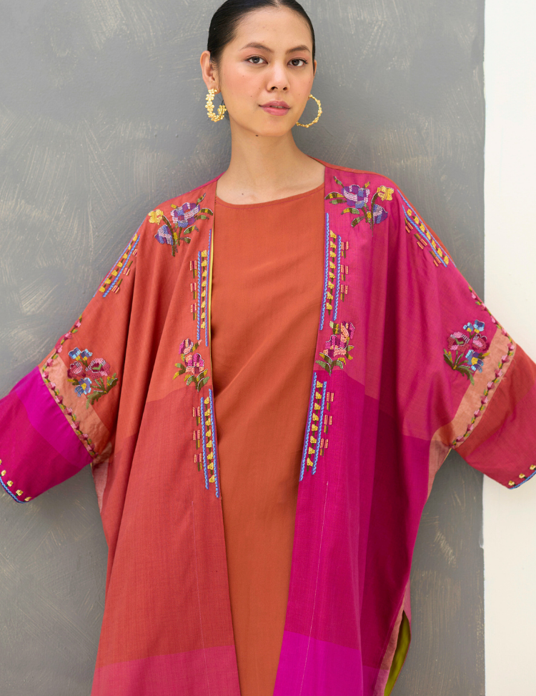 Darri Embroidered Overlay