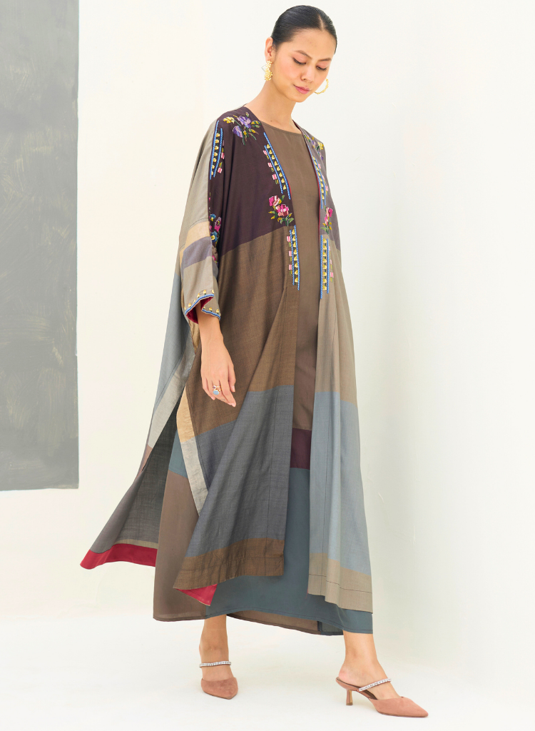 Darri Embroidered Overlay