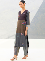 Nira Hand Embroidered Kurta
