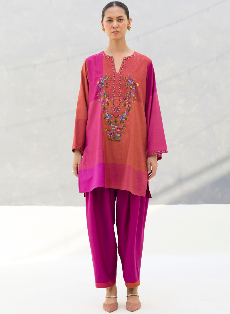Athiya Short Kurta