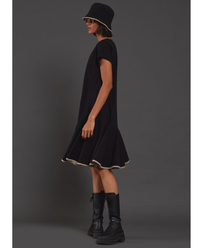 Nete Line A-line Dress – NETE.IN