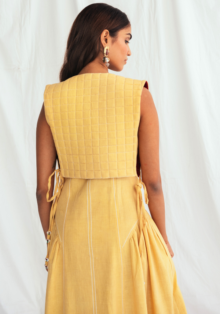 Aamras Handloom Bib