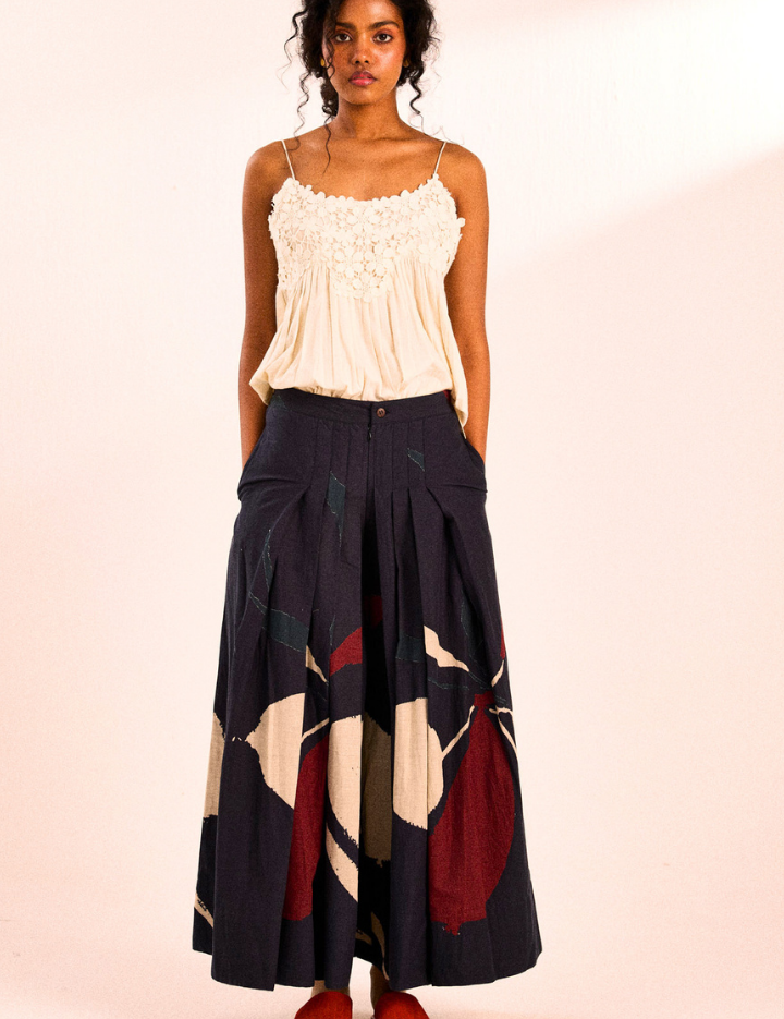 Aba-Pleated-Pants-B.png
