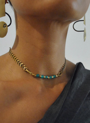 Akso Neckpiece