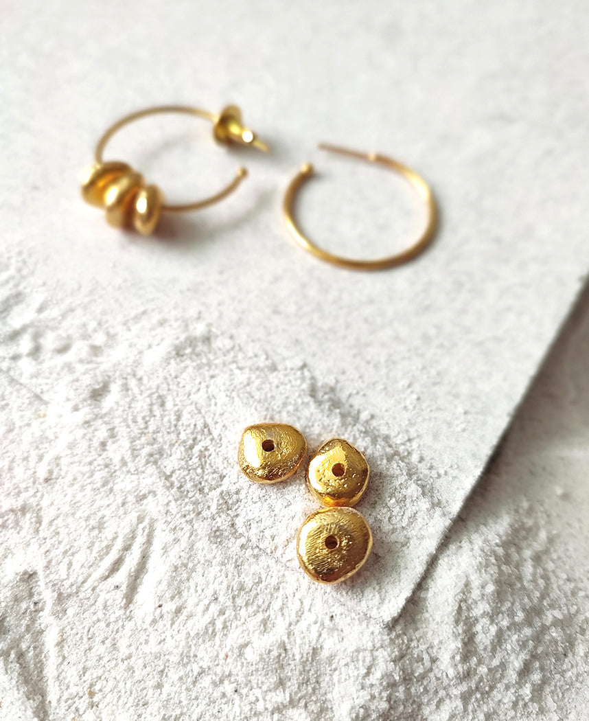 Alen-Small-Gold-Earrings-A.jpg