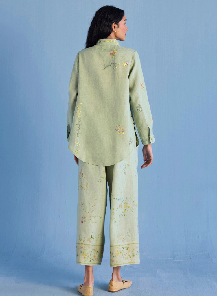 Alila Hand Embroidered Set