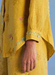 Alila Hand Embroidered Set