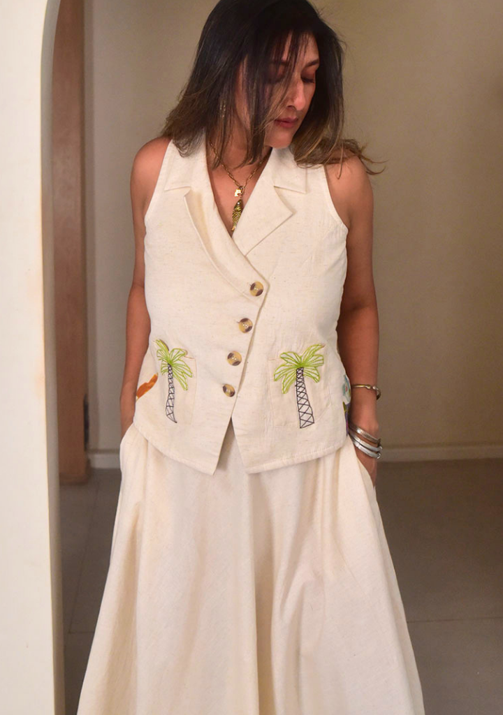 Amara Appliqué Vest Set