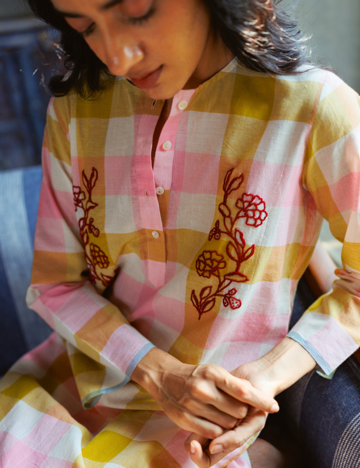 Arlo-Kurta-B.png