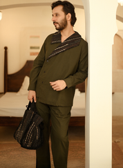 Arrow Collar Green Shirt