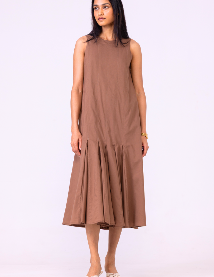 Arwen-Pleated-Dress-A.png