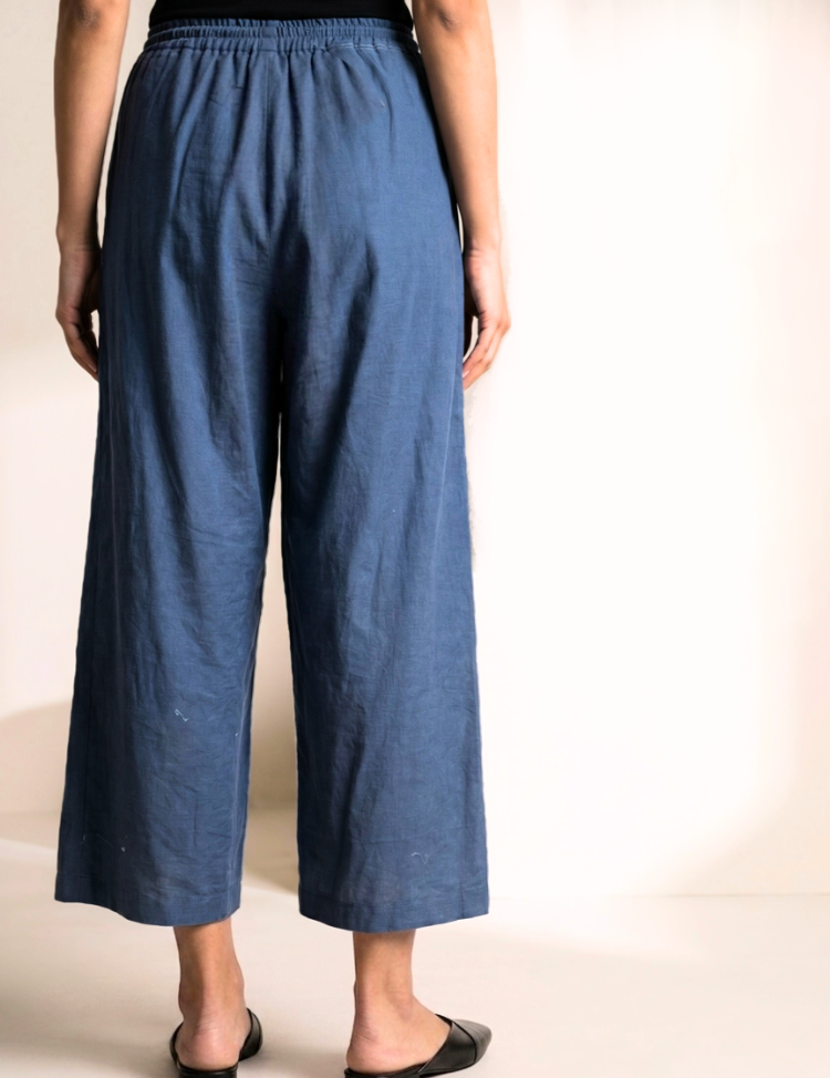 Aurora-Pants-B_d2fa279f-bc47-421c-afd7-bb0aaf8ed30b.png