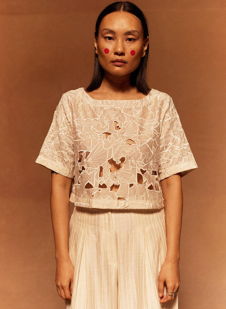 Avame Cut Work Top
