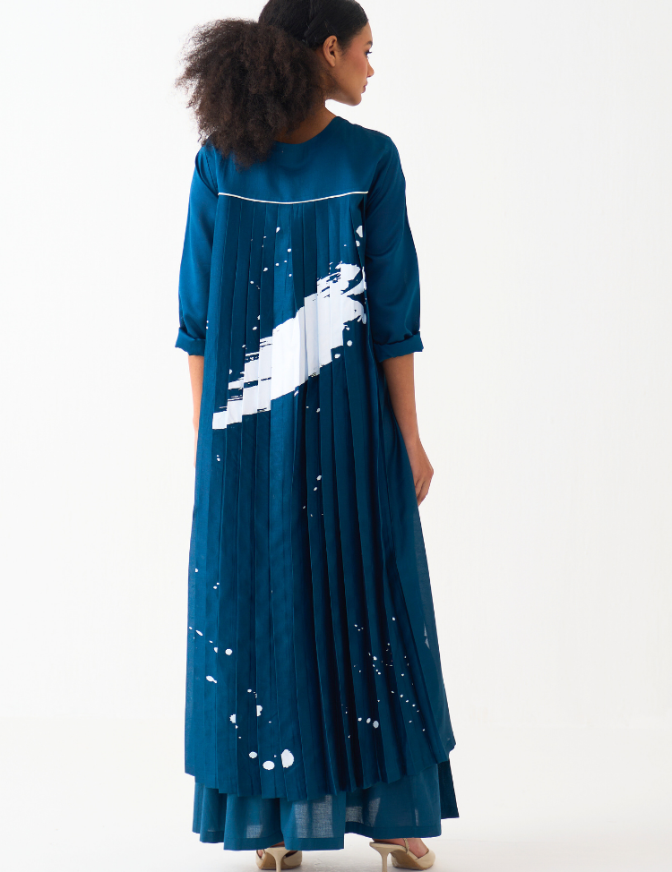 Back-Pleat-Dress-Splash-Print-Blue-B.png
