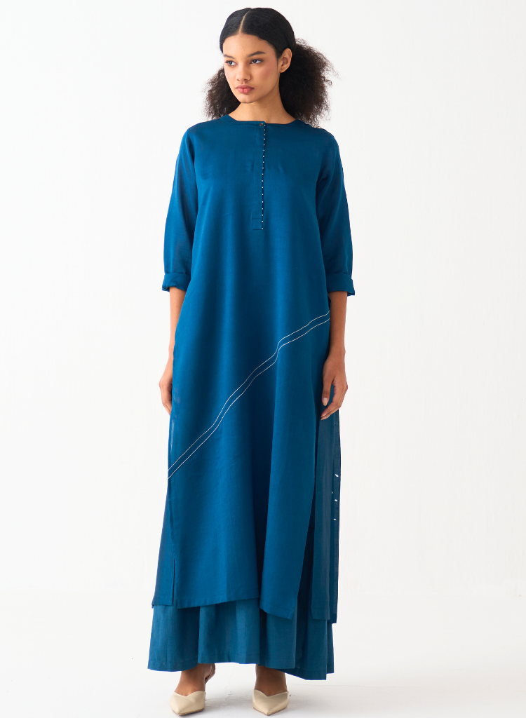 Back Pleat Splash Dress