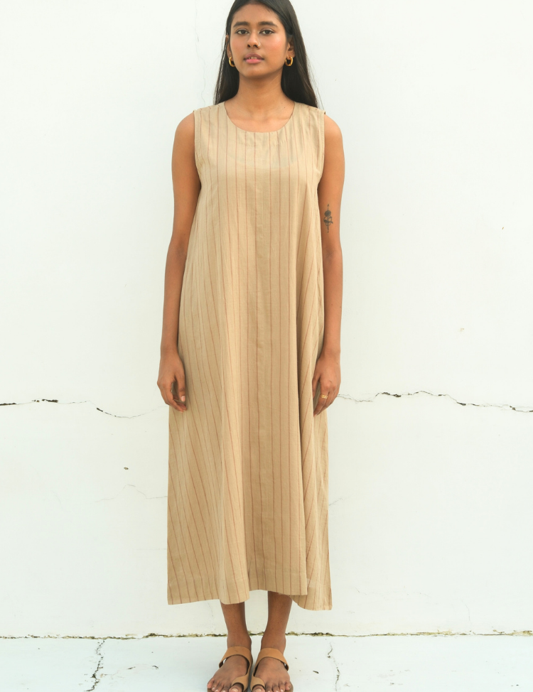 Balance-Dress-Round-neck-A.png