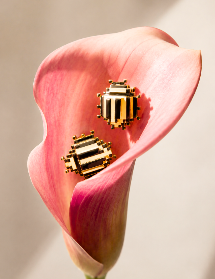 Beetle-Earrings-M-A.png