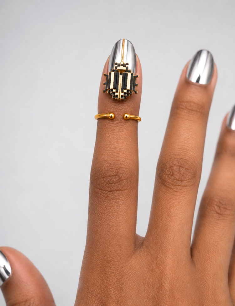 Bettle-Nail-Ring-E.png