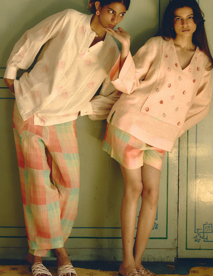 Bianca-Emb-Top-Peach-A.png