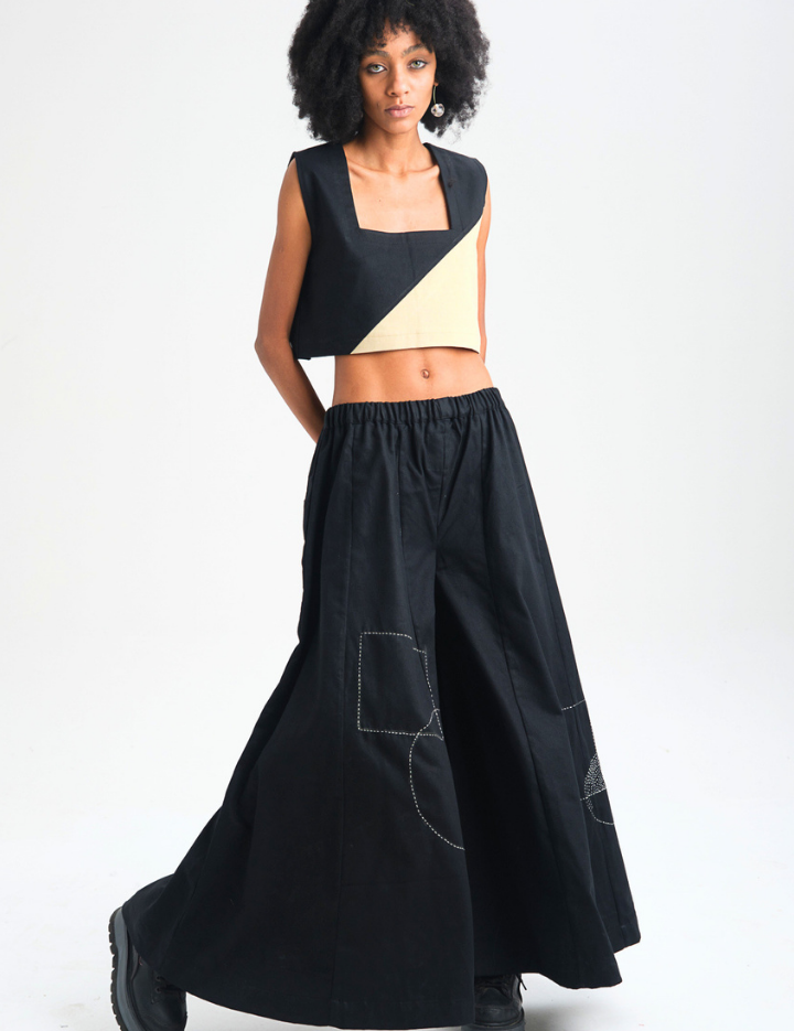 Black-Bluebell-Top-E.png