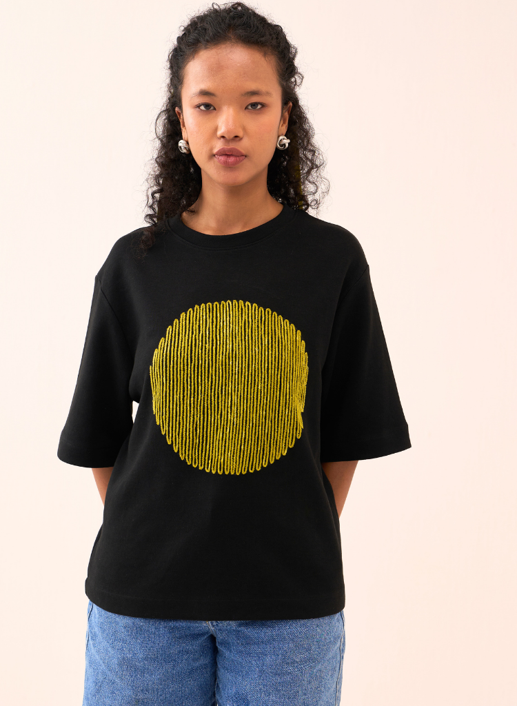 Black Circle Tshirt