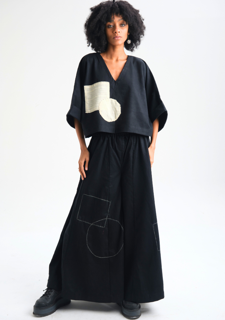 Black Iris Top