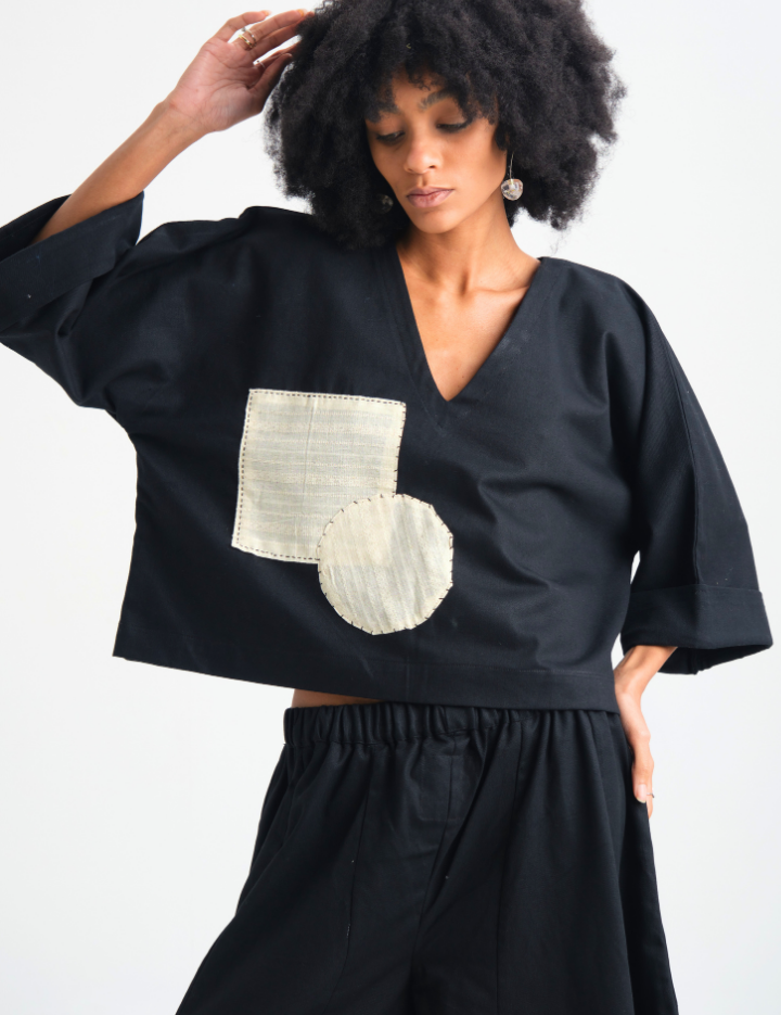 Black-Iris-Top-B.png