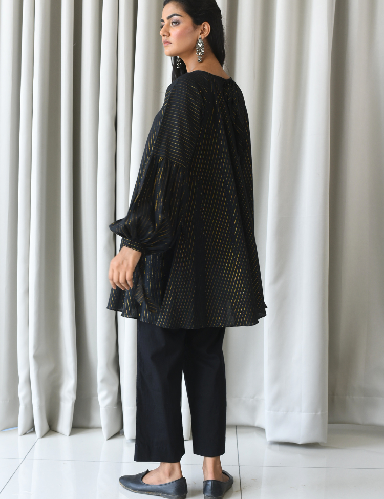 Black-Kurta-Top-B.png