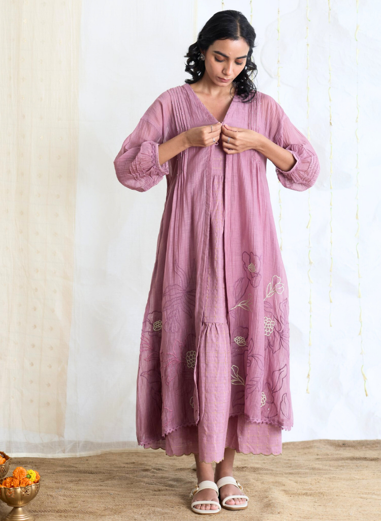 Bloom Embroidered Set