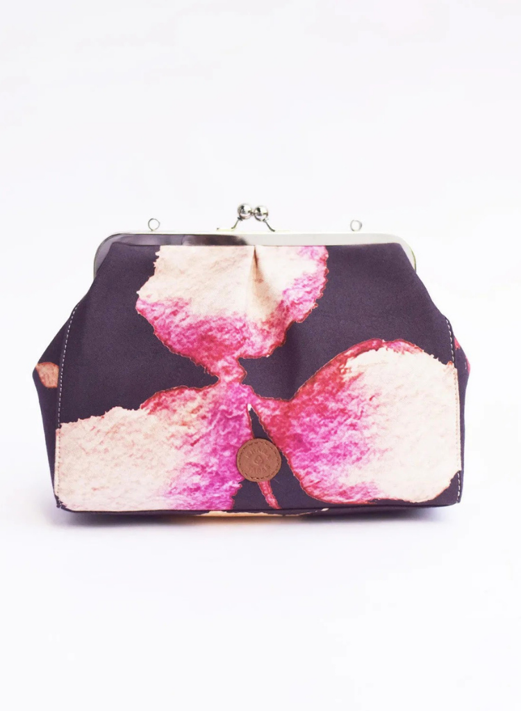 Bouquet Clutch