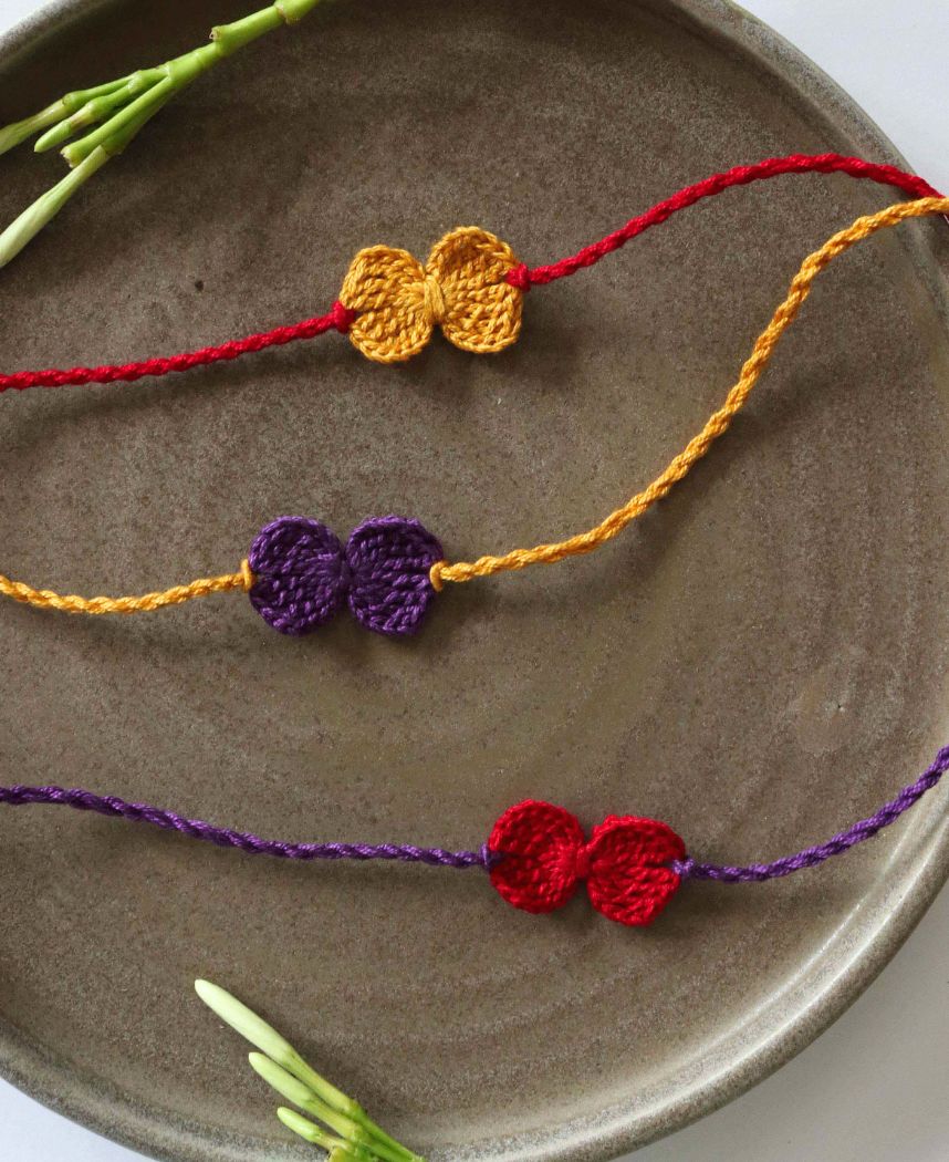 Bow Rakhi Set