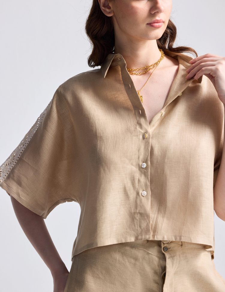 Boxy-Shirt-with-Lace-B.png