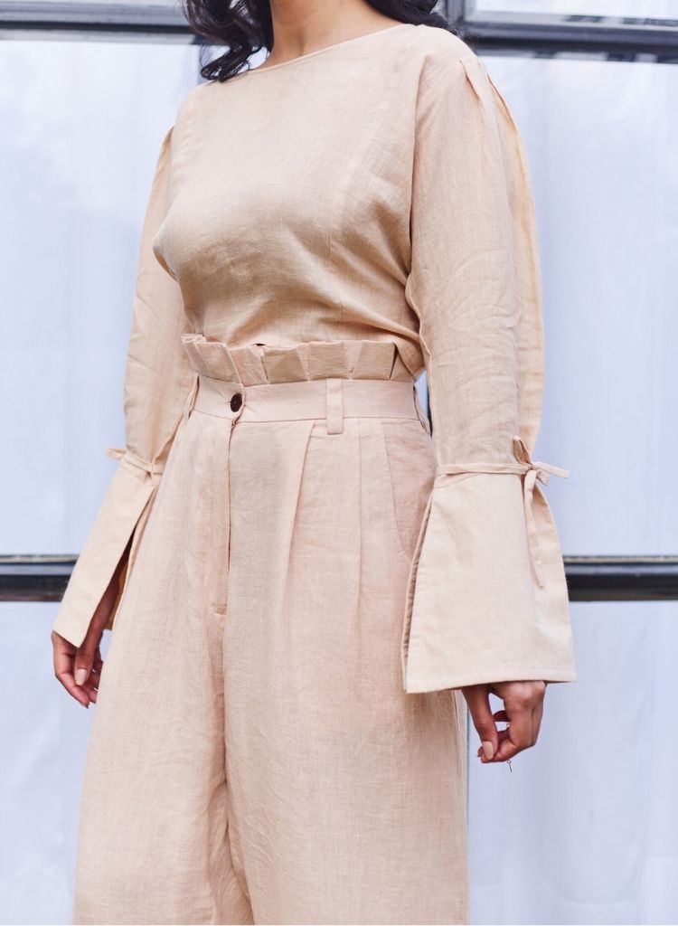 Buckingham Blooms Top