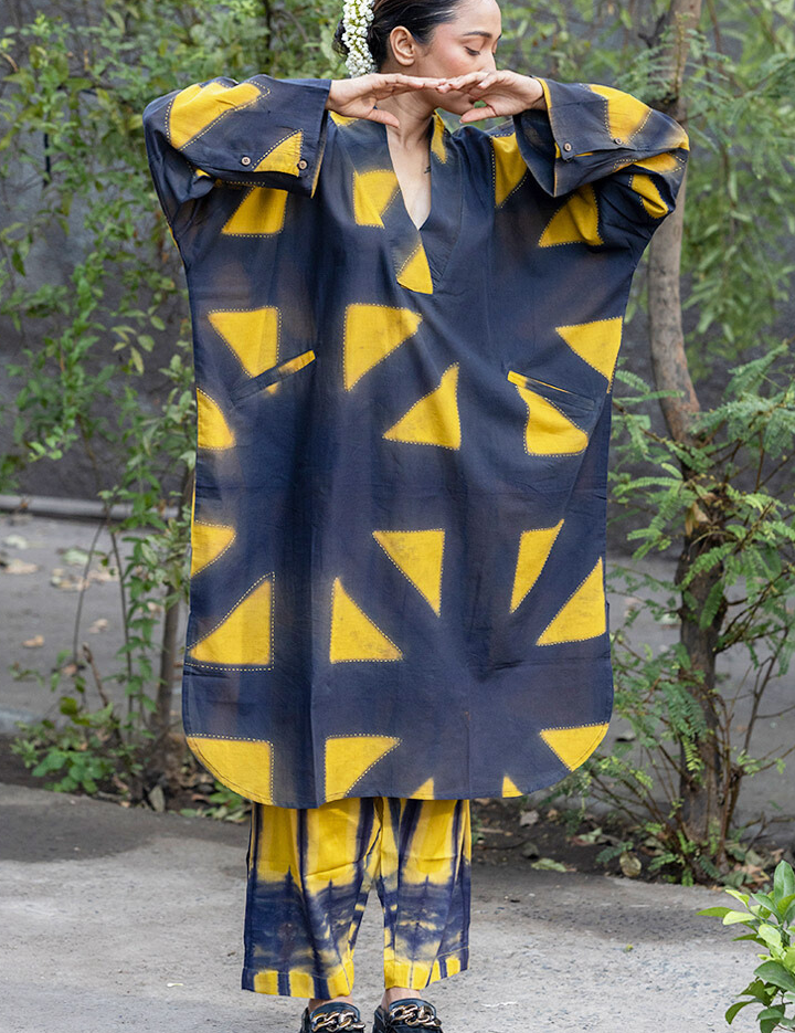 Bumble-Bee-Tunic-C.png