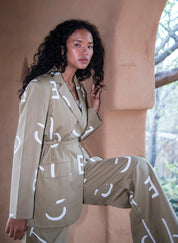 Cambridge Friday Line Set