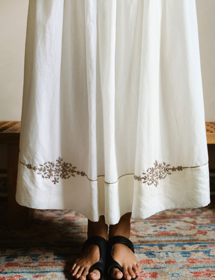 Cara-Skirt-A.png