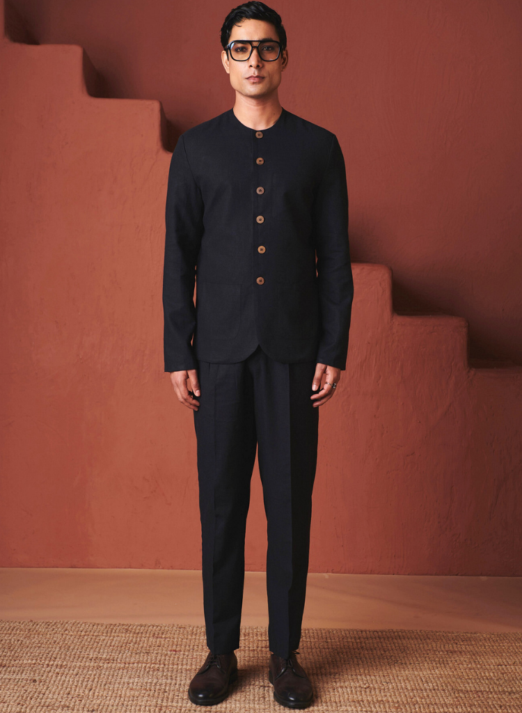 Carbon Pleated Tapered Pants