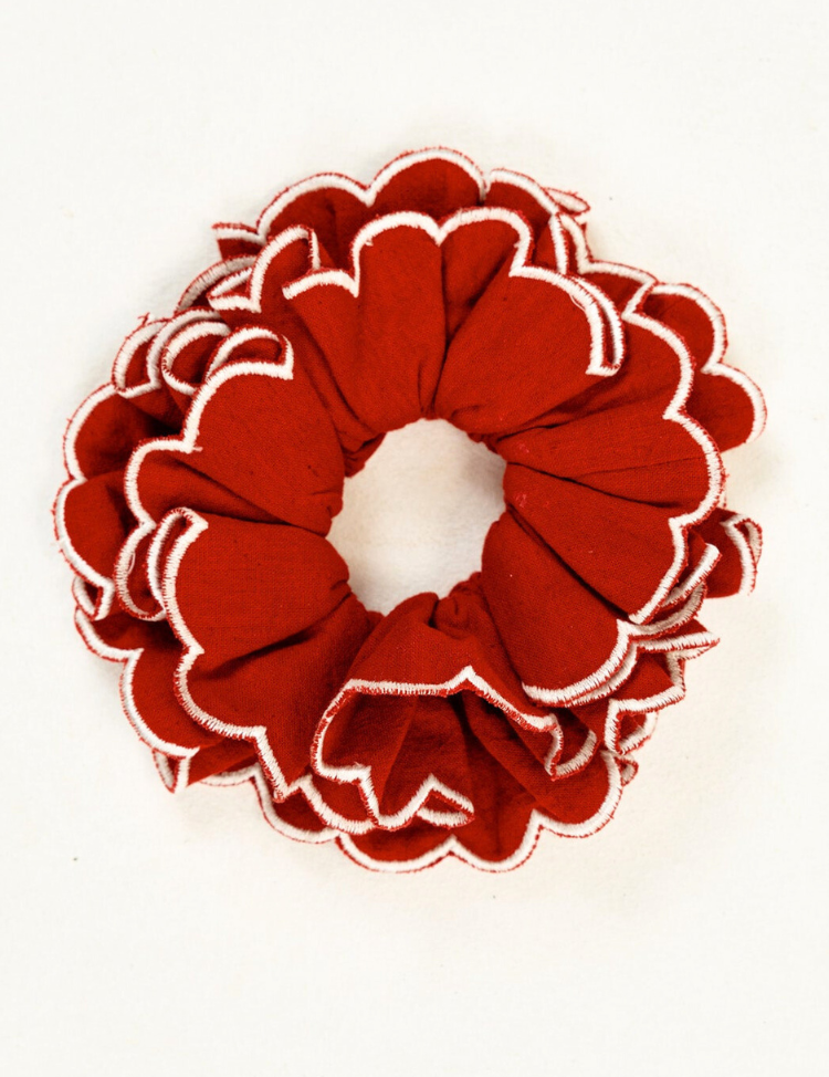 Cayenne-Scrunchie-B.png