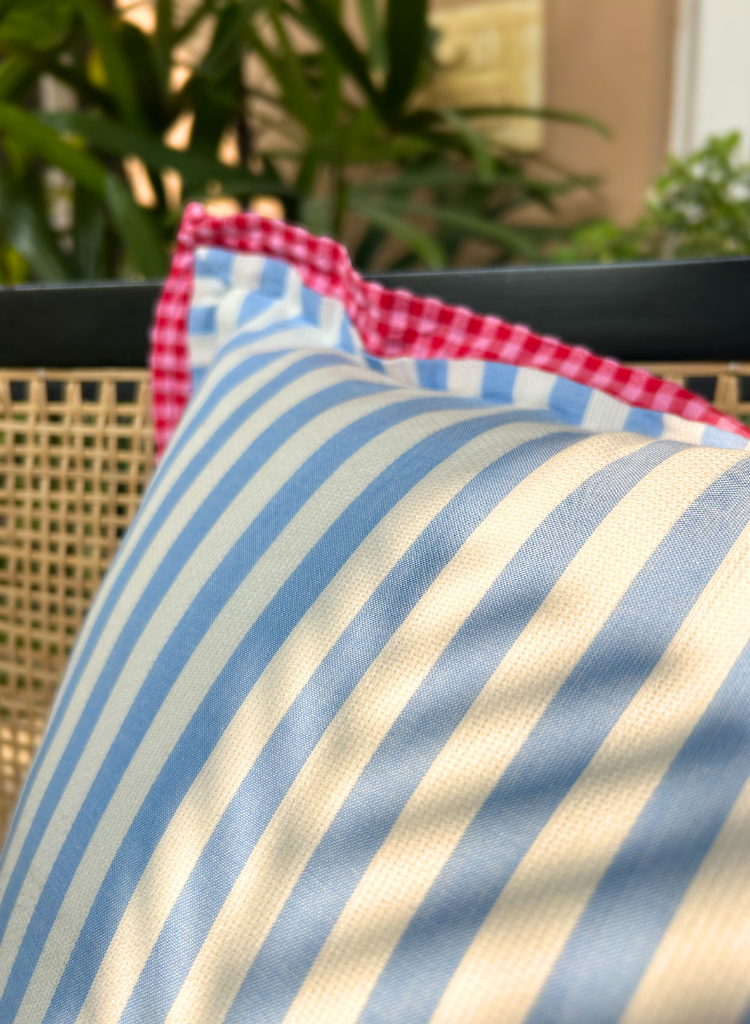 Chapiteau Cushion Cover