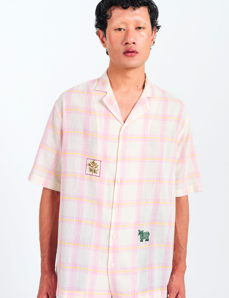 Chataai-Shirt-B_4f7b80e7-23a8-4bc1-83f5-4ba8214c79cf.png