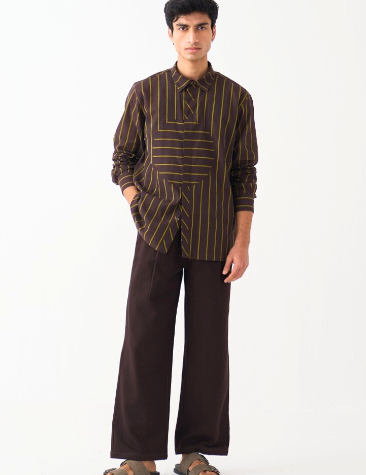 Circle-Applique-Patch-Shirt-A.png