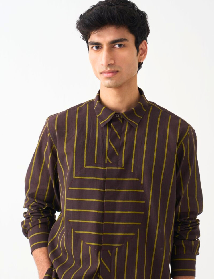 Circle-Applique-Patch-Shirt-B.png