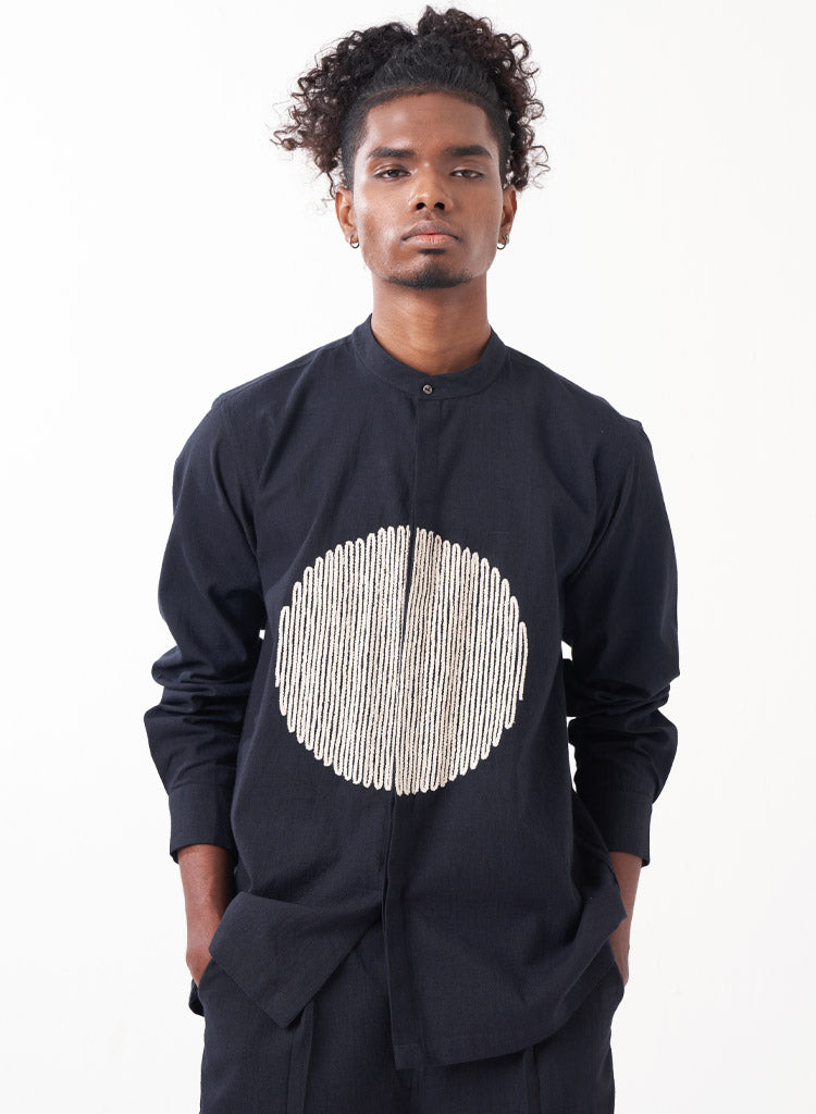 Circle Embroidery Shirt