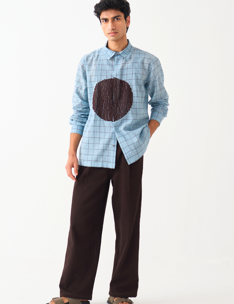 Circle-Emb-Shirt-Light-Blue-B.png