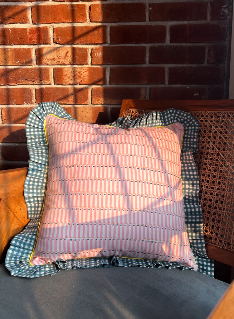 Cleopatra's Garden Cushion Cover