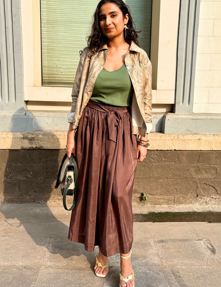 Clove-Skirt-Q.png